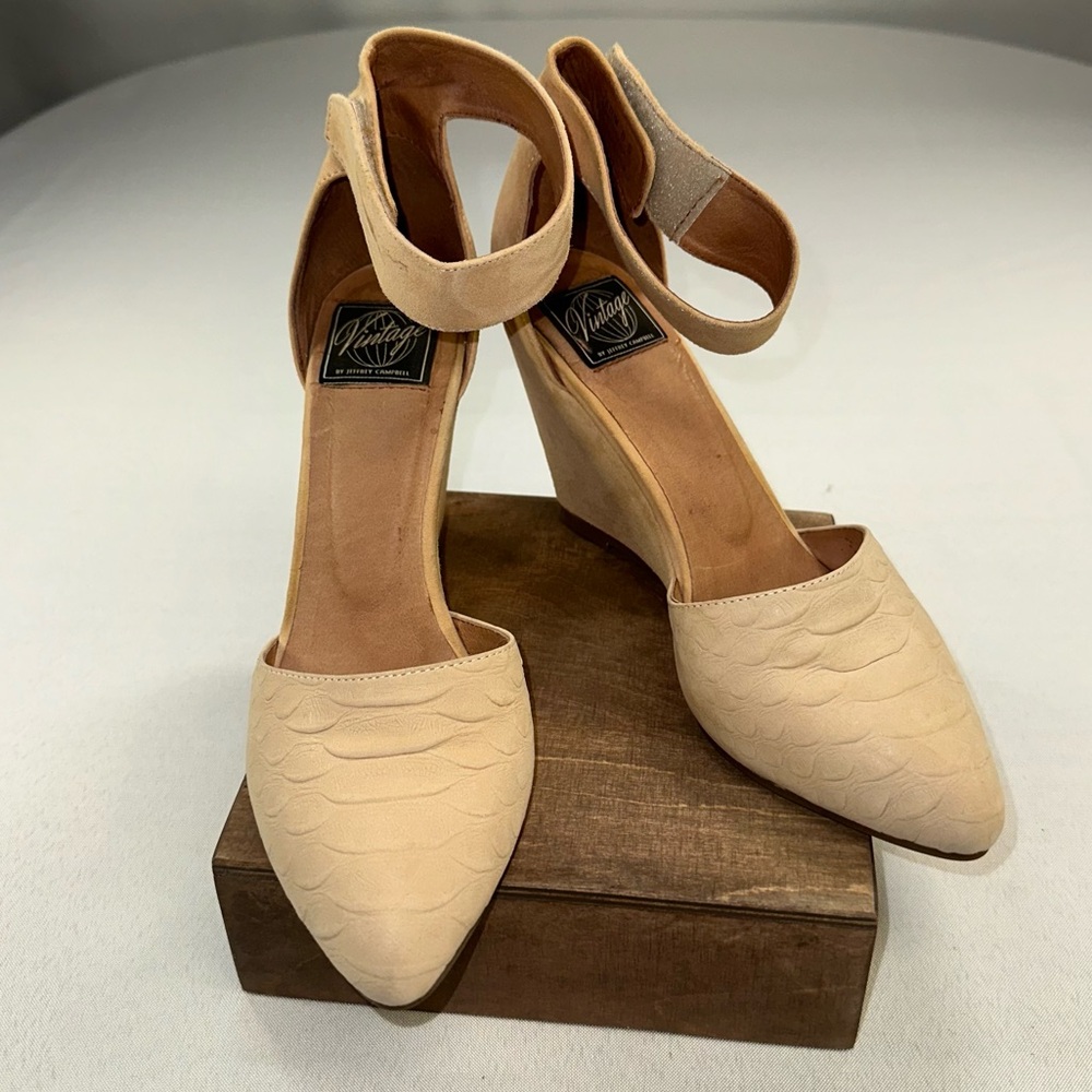 Vintage By Jeffrey Campbell Tatum Cream Python Wedges Heels Size 8.5